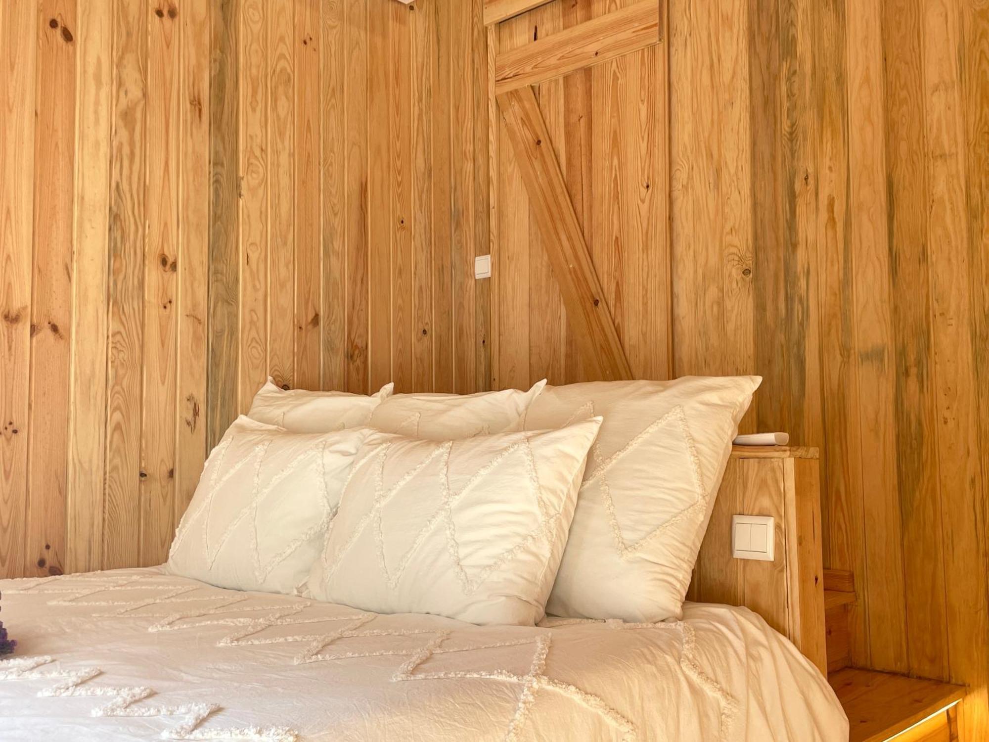 Nativo Natureza Pink Wood Cabin Cela  Εξωτερικό φωτογραφία